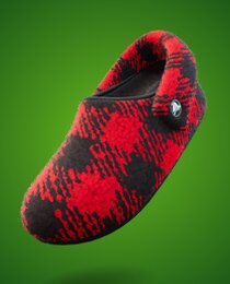 Crocs Classic Cozzzy Slipper 'Buffalo Check'